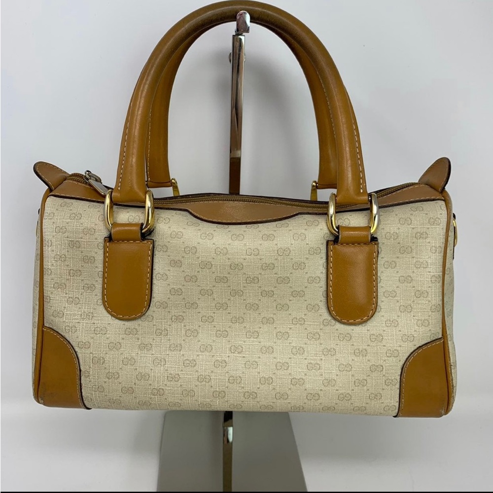 Beige Gucci purse, authentic used